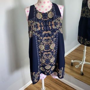 Max studios tunic